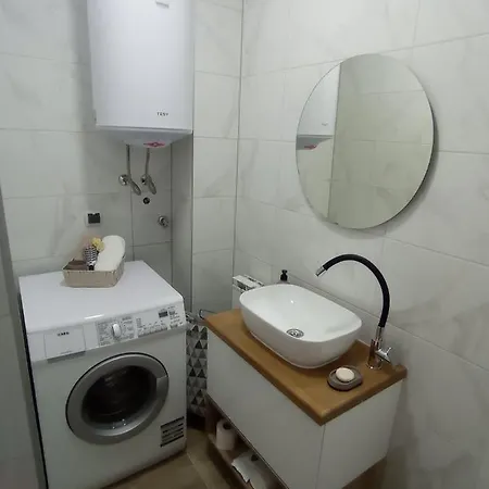 Stan Na Dan Appartamento Bijeljina